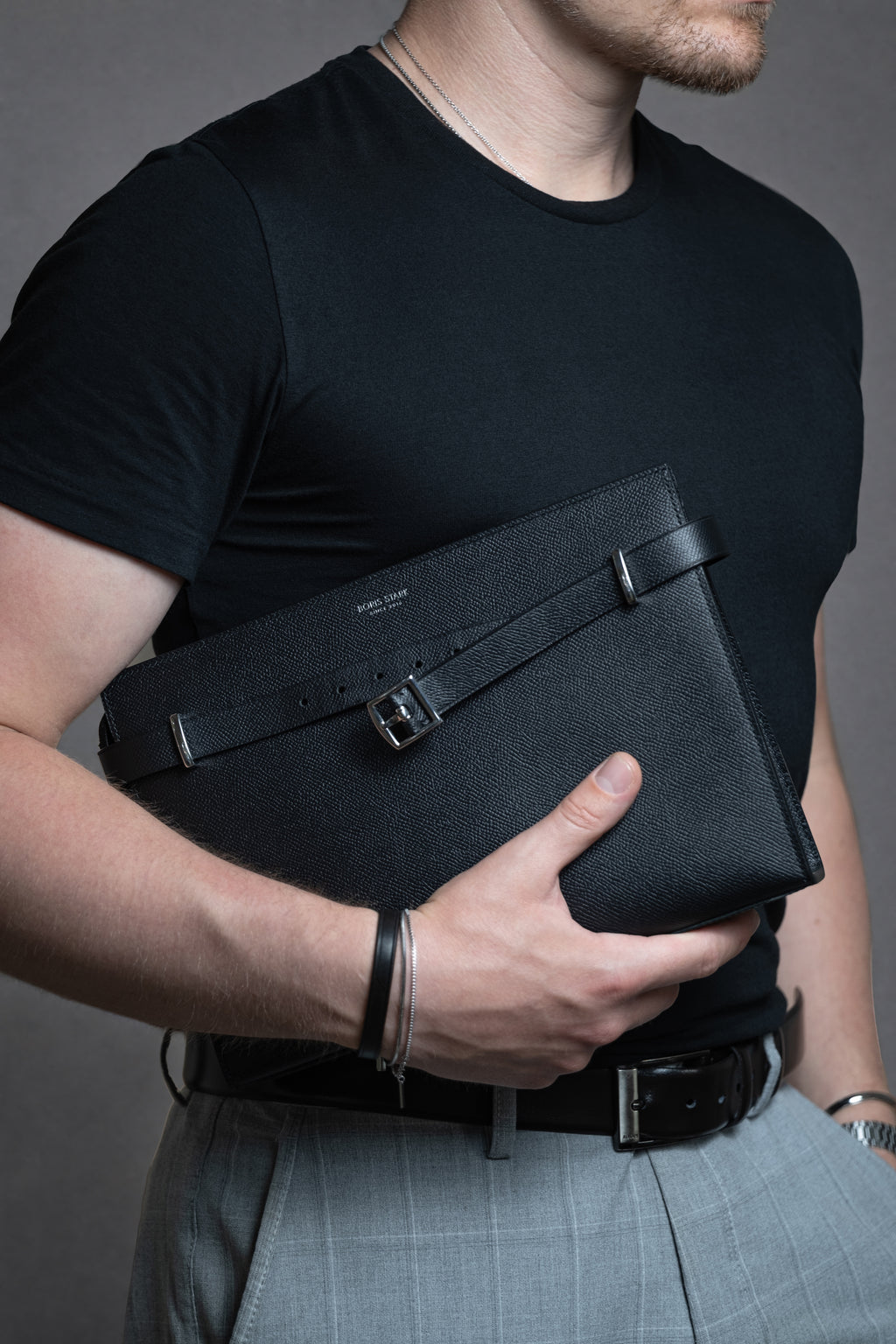 Belmor Medium Pouch - Neutral Black